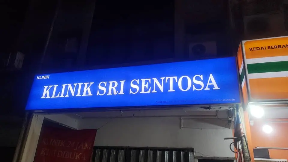 LED Lightbox Signboard Installation for Klinik Sri Sentosa